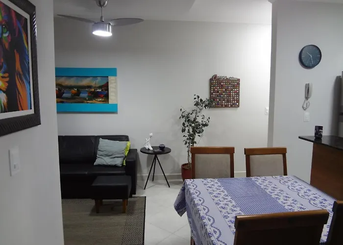 LINDO APTO COM PISCINA, SAUNA, SALÃO DE JOGOS, WIFI, AR CONDICIONADO e SACADA GOURMET NO ITAGUA